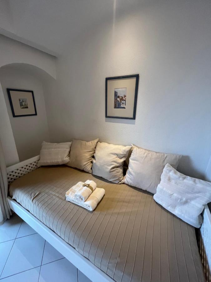 Lv Apartment อัลบูเฟรา ภายนอก รูปภาพ
